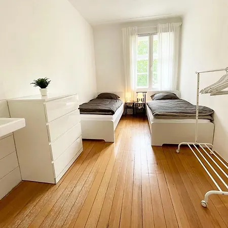 Apartman With Balcony In *
